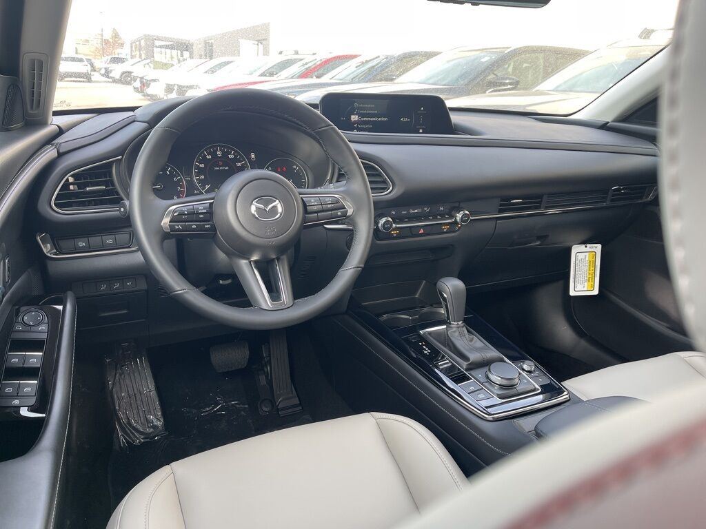 2025 MAZDA CX-30 2.5 S Preferred Package Oshkosh WI