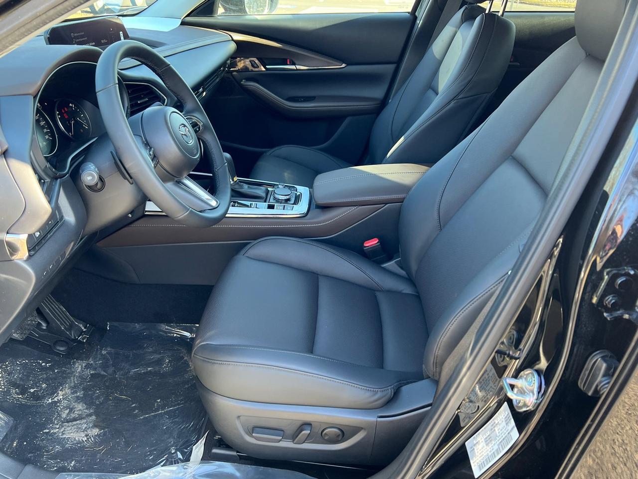 2025 MAZDA CX-30 2.5 S Premium Package Hagerstown MD