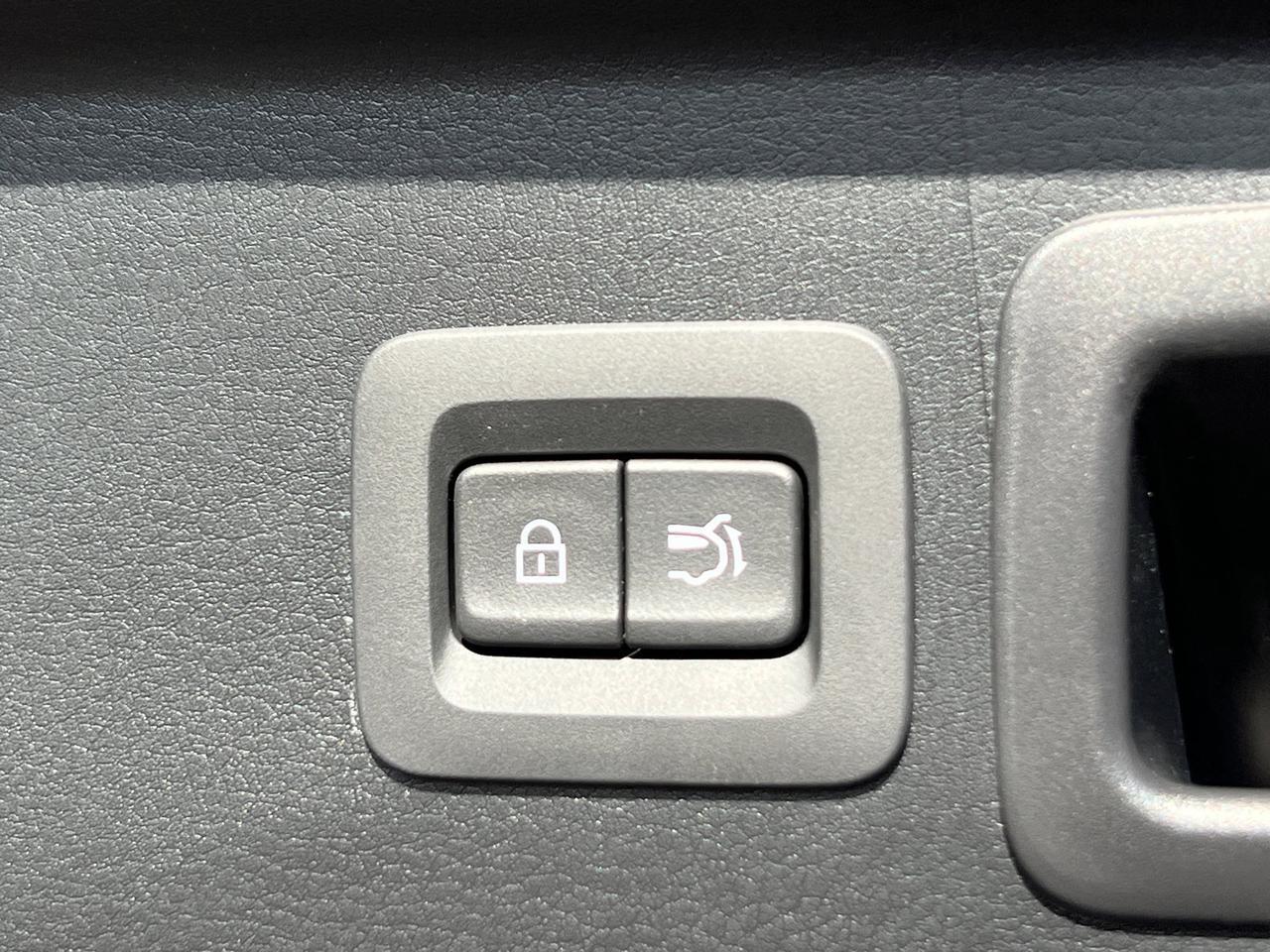 2025 MAZDA CX-30 2.5 S Premium Package Hagerstown MD