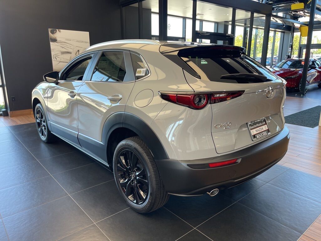 2025 MAZDA CX-30 2.5 S Select Sport Oshkosh WI