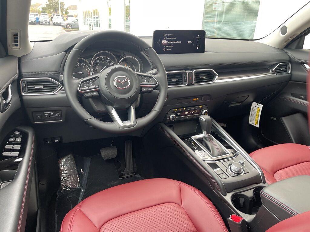 2025 MAZDA CX-5 2.5 S Carbon Edition Oshkosh WI 2025 MAZDA CX-5 2.5 S Carbon Edition Oshkosh WI