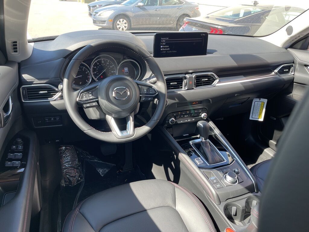 2025 MAZDA CX-5 2.5 S Carbon Edition Oshkosh WI