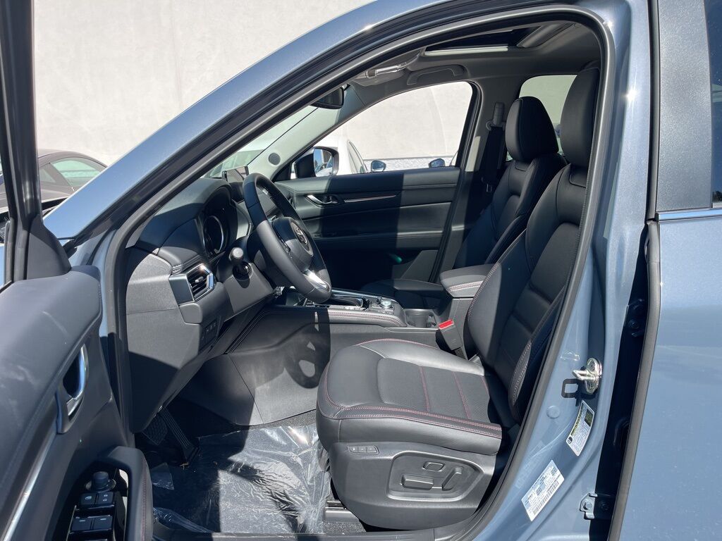 2025 MAZDA CX-5 2.5 S Carbon Edition Oshkosh WI