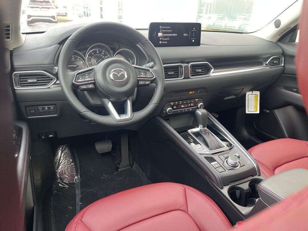 2025 MAZDA CX-5 2.5 S Carbon Edition Oshkosh WI 2025 MAZDA CX-5 2.5 S Carbon Edition Oshkosh WI