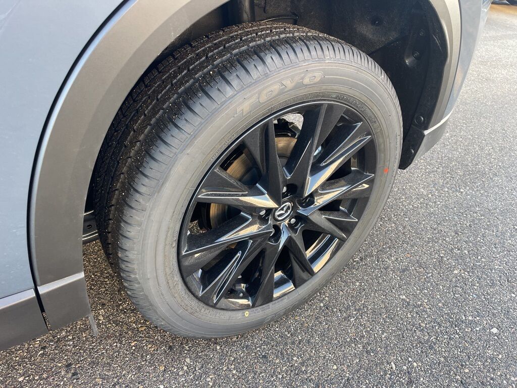 2025 MAZDA CX-5 2.5 S Carbon Edition Oshkosh WI 2025 MAZDA CX-5 2.5 S Carbon Edition Oshkosh WI