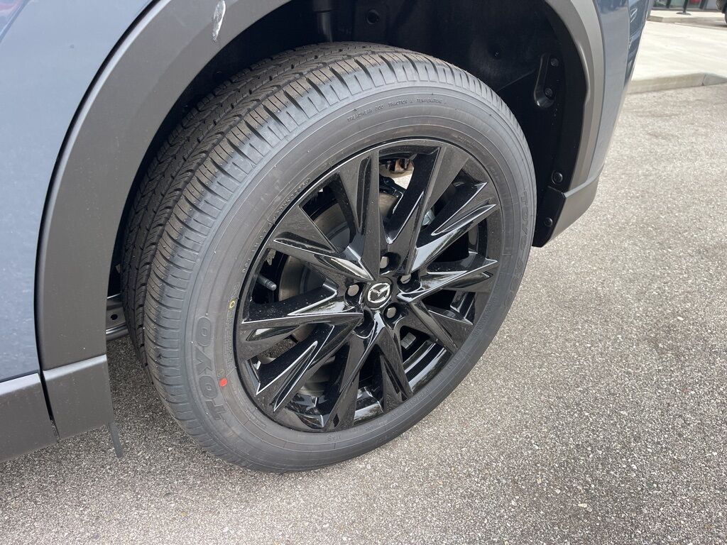 2025 MAZDA CX-5 2.5 S Carbon Edition Oshkosh WI