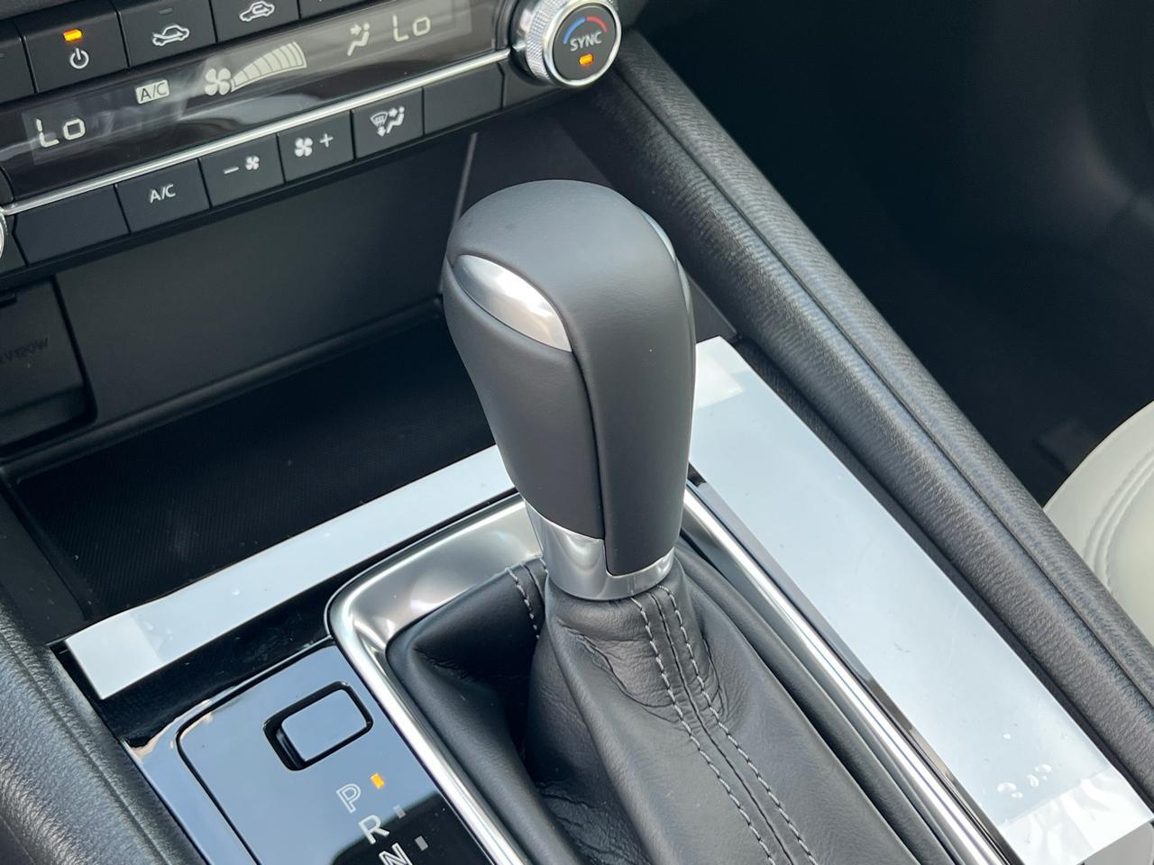 2025 MAZDA CX-5 2.5 S Carbon Edition Hagerstown MD