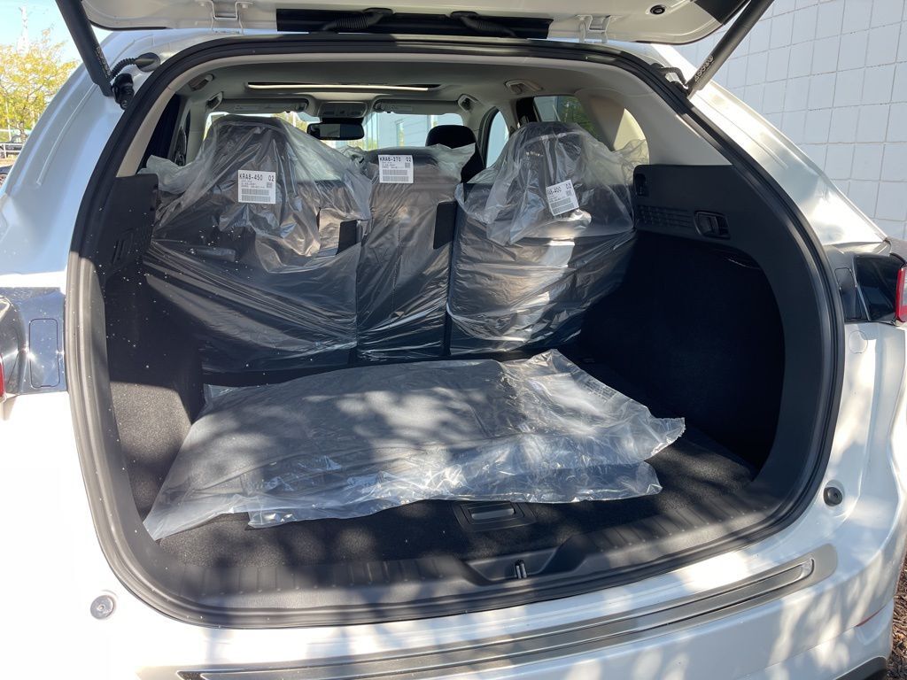 2025 MAZDA CX-5 2.5 S Preferred Package Oshkosh WI