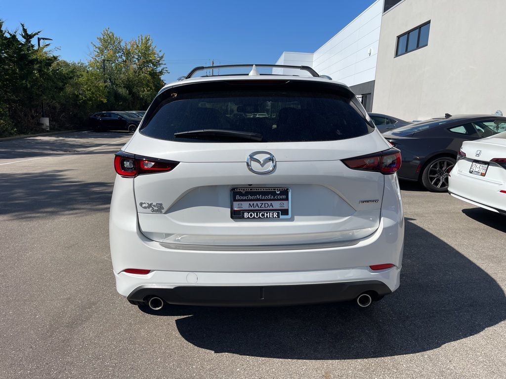 2025 MAZDA CX-5 2.5 S Preferred Package Oshkosh WI