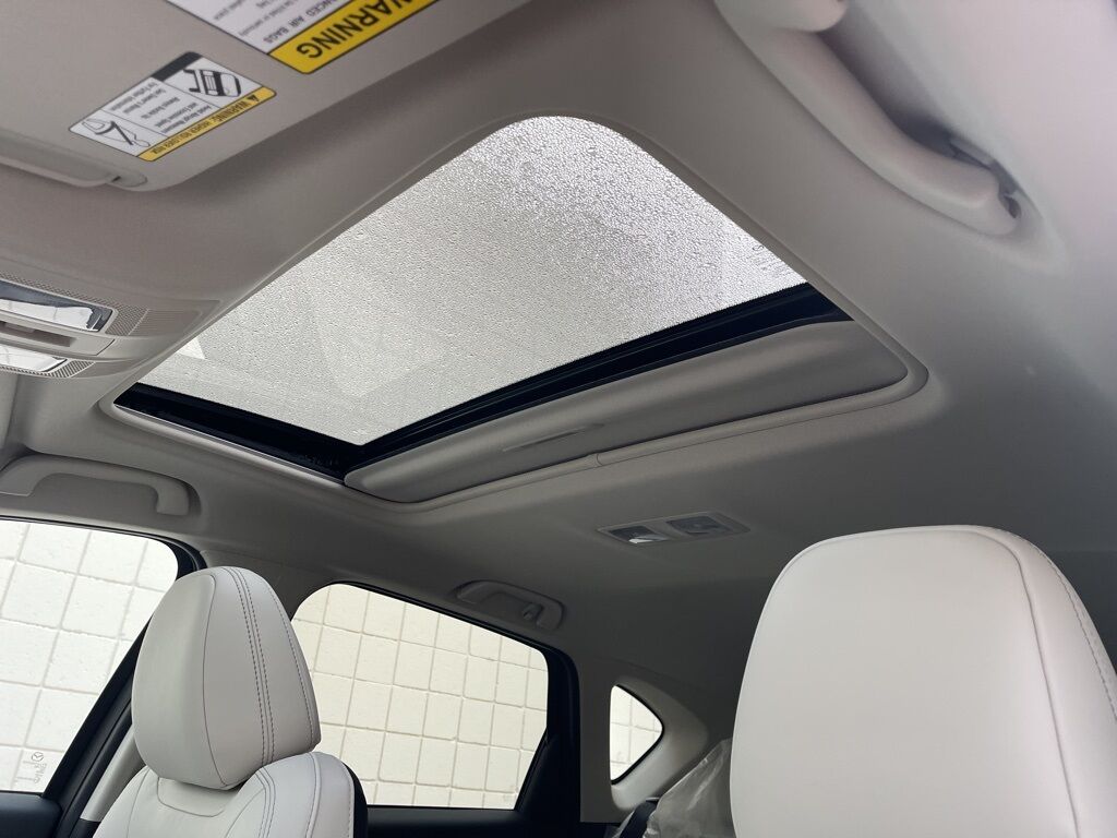 2025 MAZDA CX-5 2.5 S Preferred Package Oshkosh WI