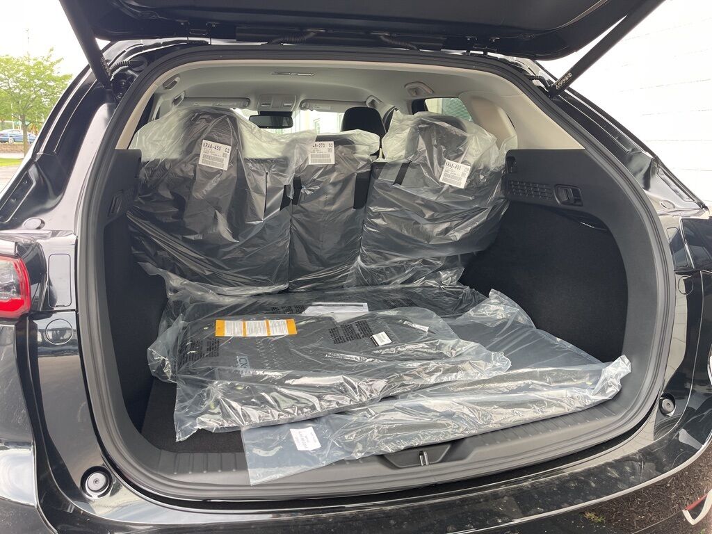 2025 MAZDA CX-5 2.5 S Preferred Package Oshkosh WI