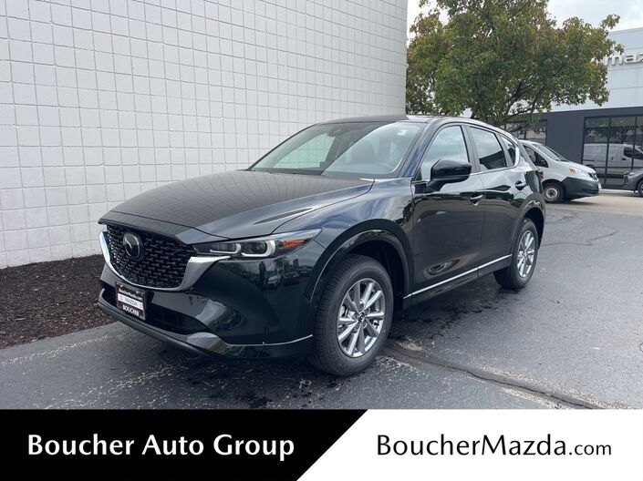 2025 MAZDA CX-5 2.5 S Preferred Package Oshkosh WI