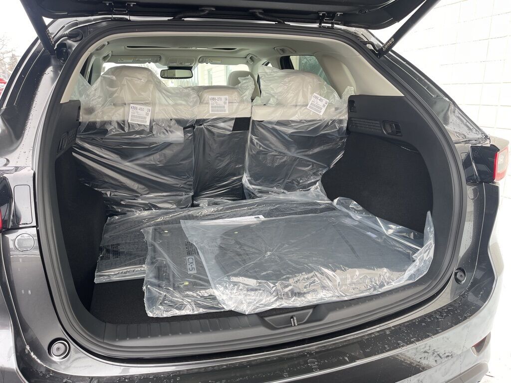 2025 MAZDA CX-5 2.5 S Preferred Package Oshkosh WI 2025 MAZDA CX-5 2.5 S Preferred Package Oshkosh WI