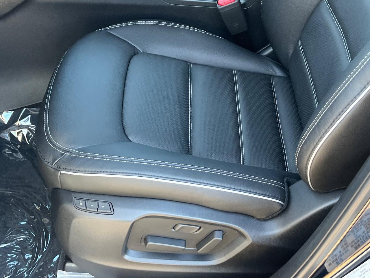 2025 MAZDA CX-5 2.5 S Preferred Package Hagerstown MD