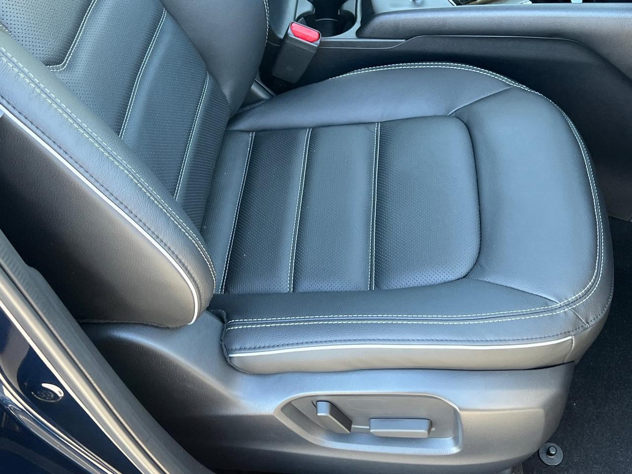 2025 MAZDA CX-5 2.5 S Preferred Package Hagerstown MD