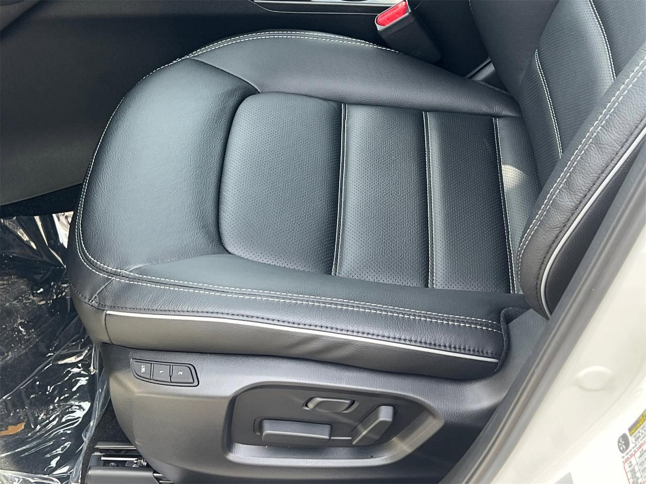 2025 MAZDA CX-5 2.5 S Preferred Package Hagerstown MD