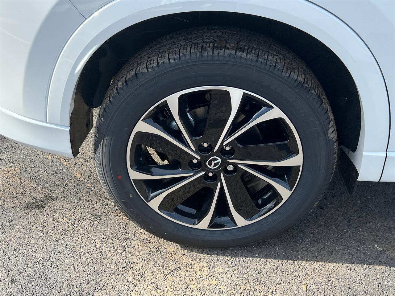 2025 MAZDA CX-5 2.5 S Preferred Package Hagerstown MD