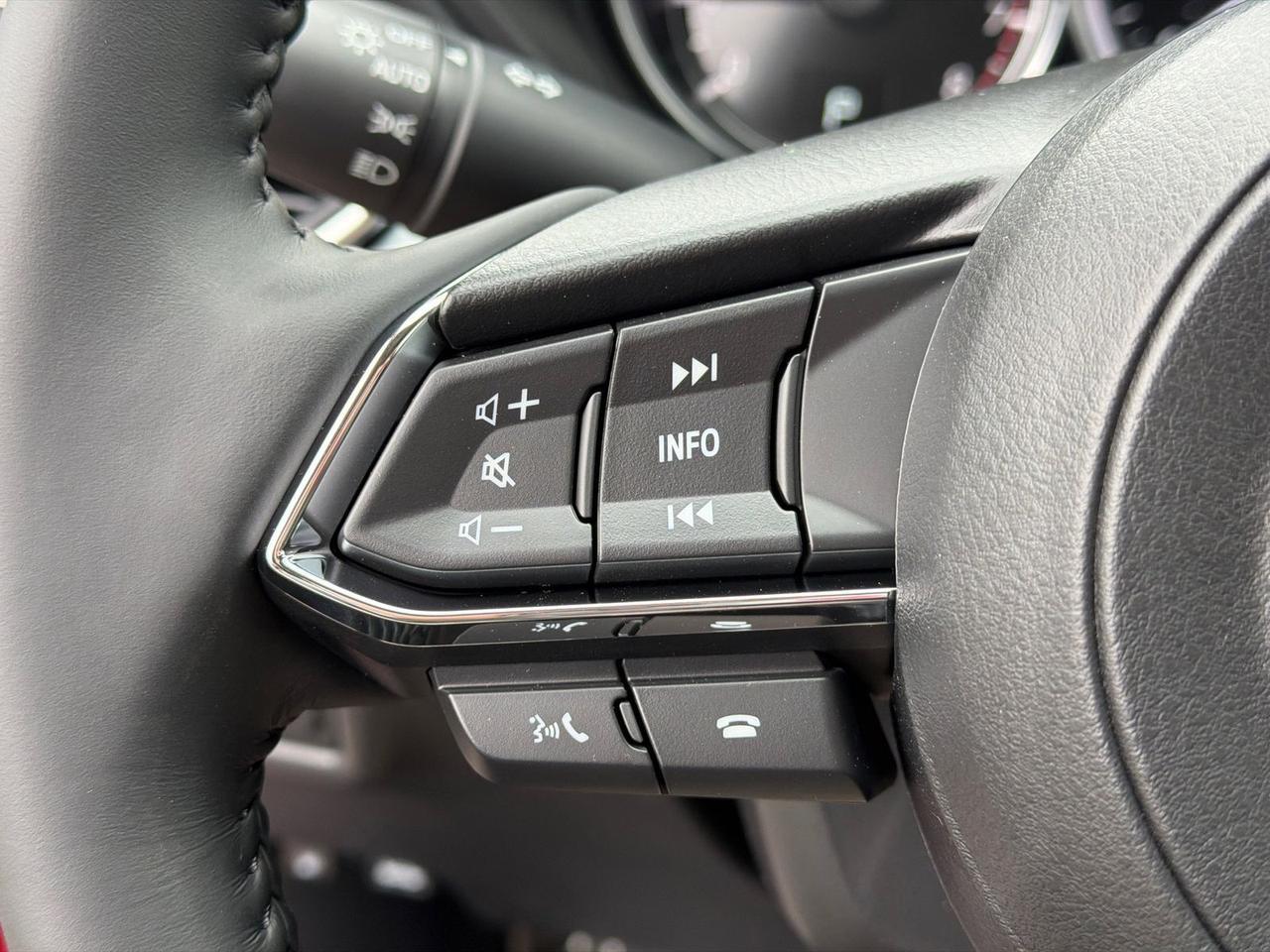 2025 MAZDA CX-5 2.5 S Preferred Package Hagerstown MD