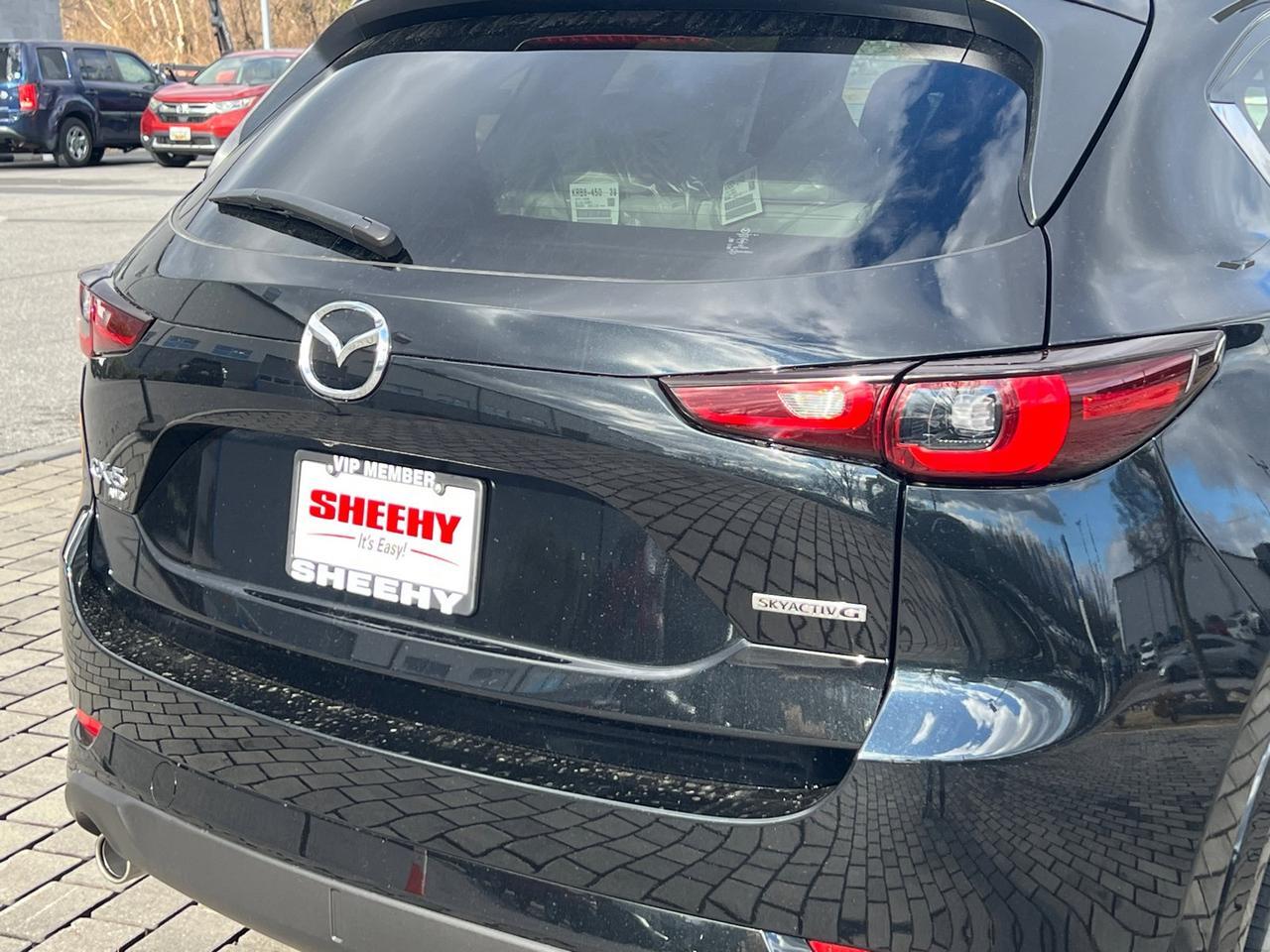 2025 MAZDA CX-5 2.5 S Preferred Package Hagerstown MD