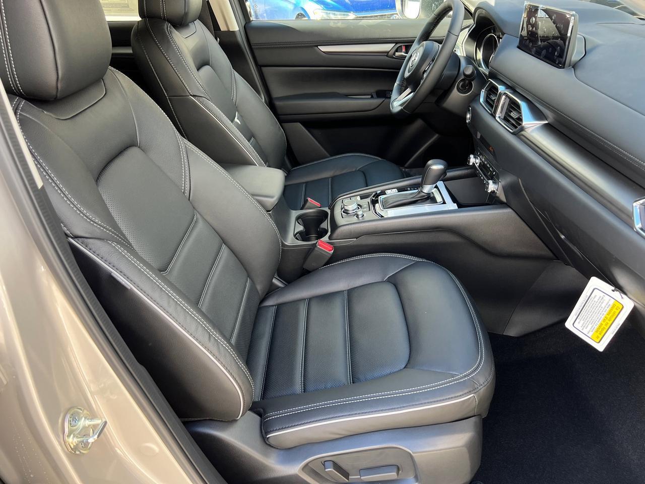 2025 MAZDA CX-5 2.5 S Preferred Package Hagerstown MD