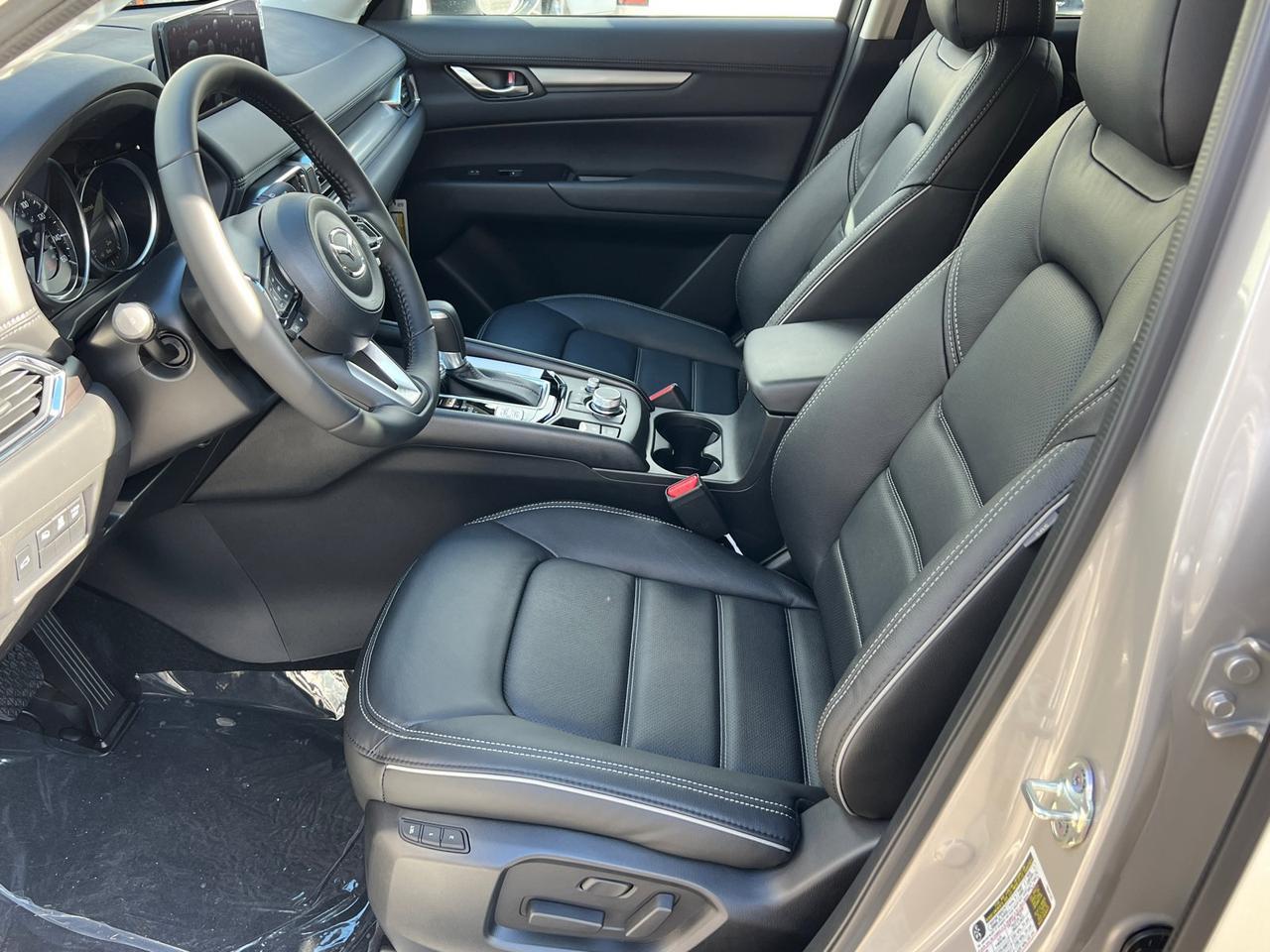 2025 MAZDA CX-5 2.5 S Preferred Package Hagerstown MD