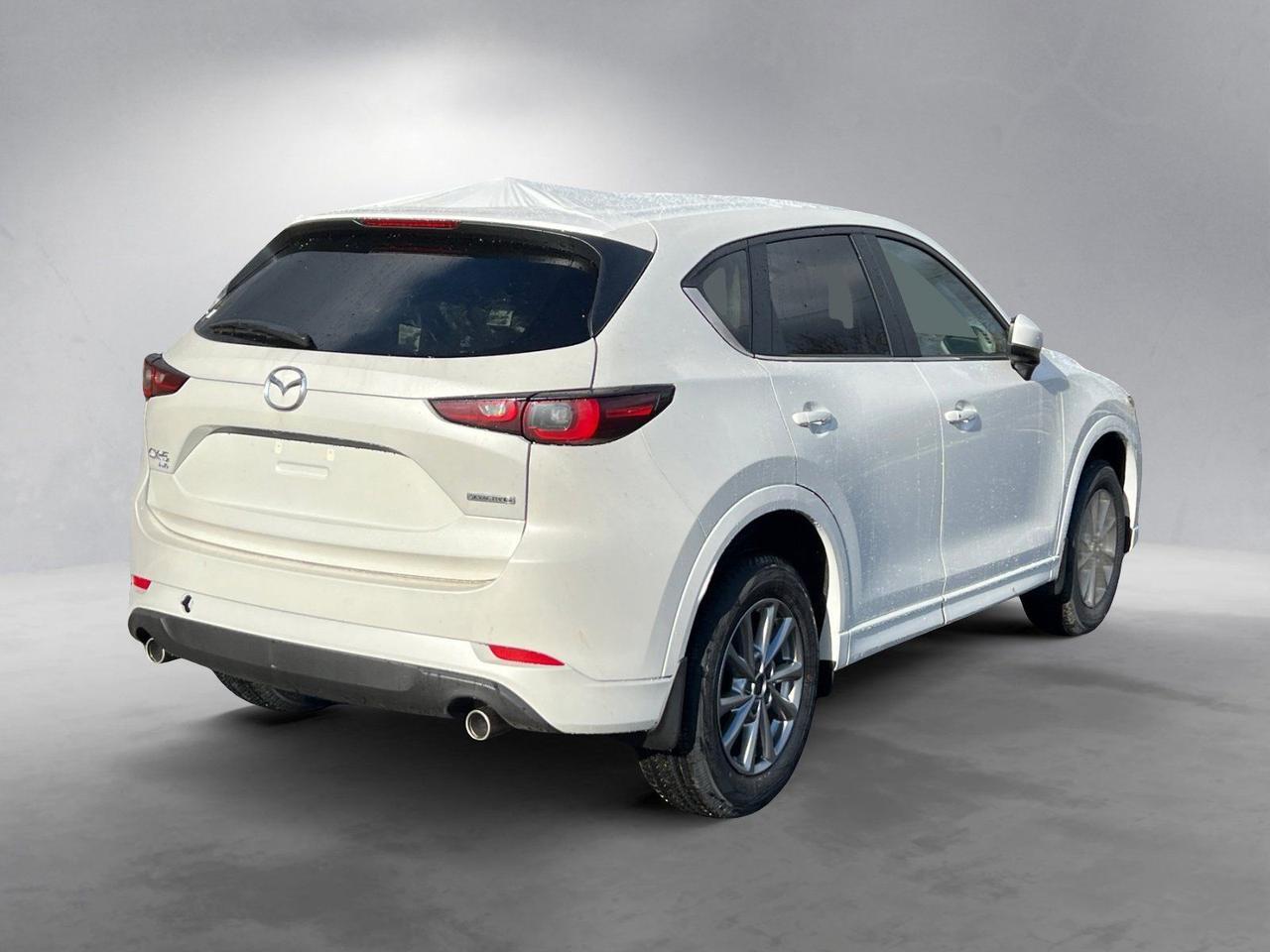 2025 MAZDA CX-5 2.5 S Preferred Package Hagerstown MD