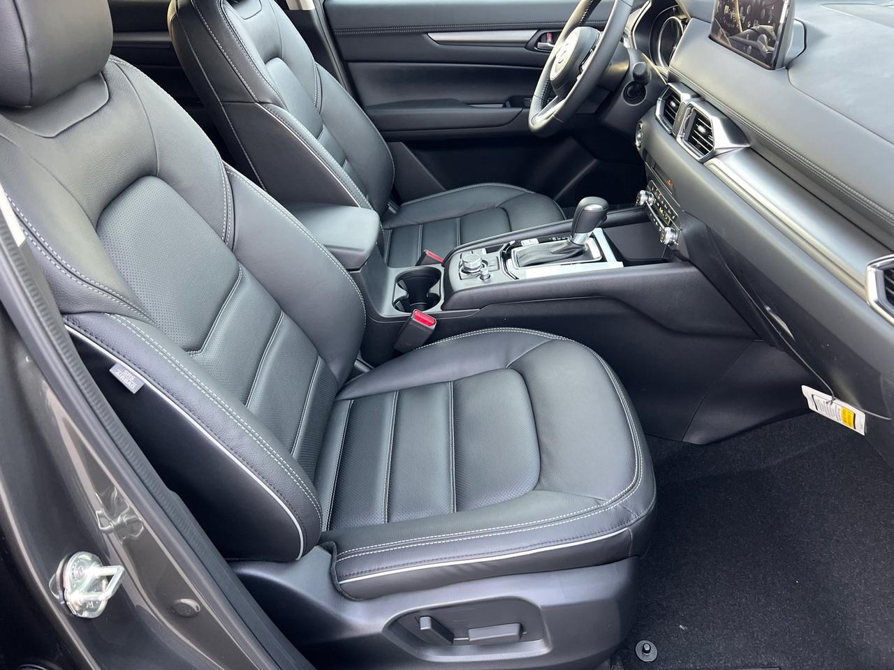 2025 MAZDA CX-5 2.5 S Preferred Package Hagerstown MD