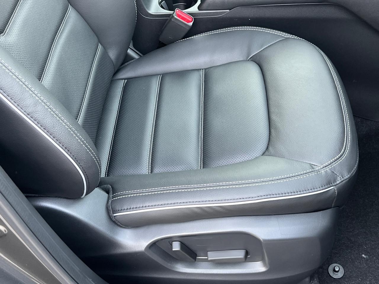 2025 MAZDA CX-5 2.5 S Preferred Package Hagerstown MD