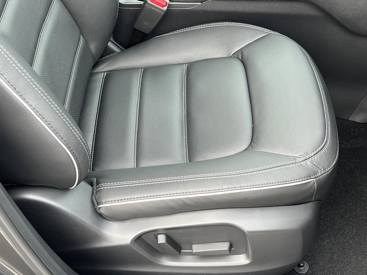 2025 MAZDA CX-5 2.5 S Preferred Package Hagerstown MD