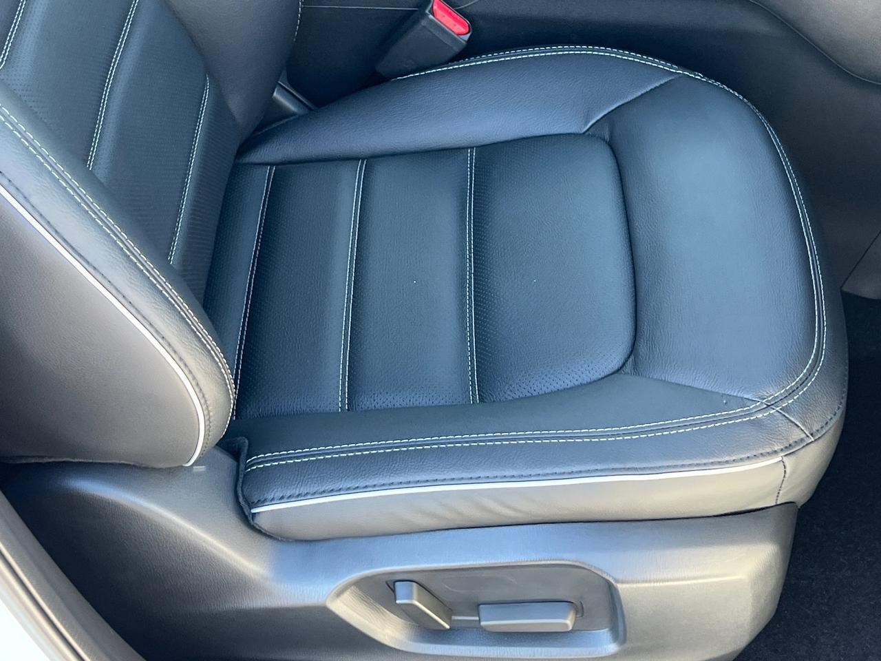 2025 MAZDA CX-5 2.5 S Preferred Package Hagerstown MD