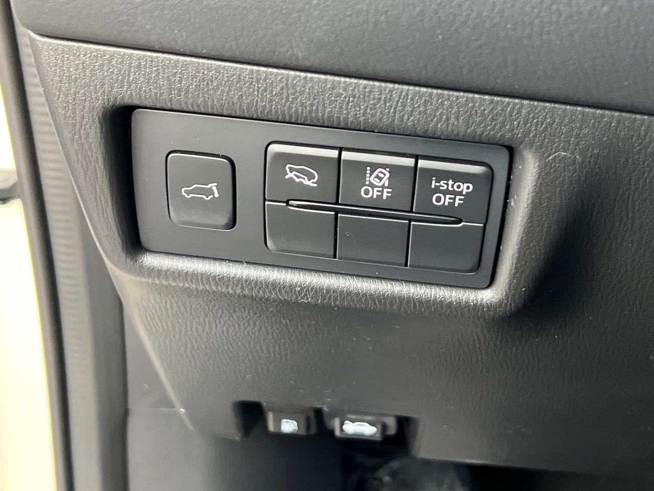 2025 MAZDA CX-5 2.5 S Preferred Package Hagerstown MD