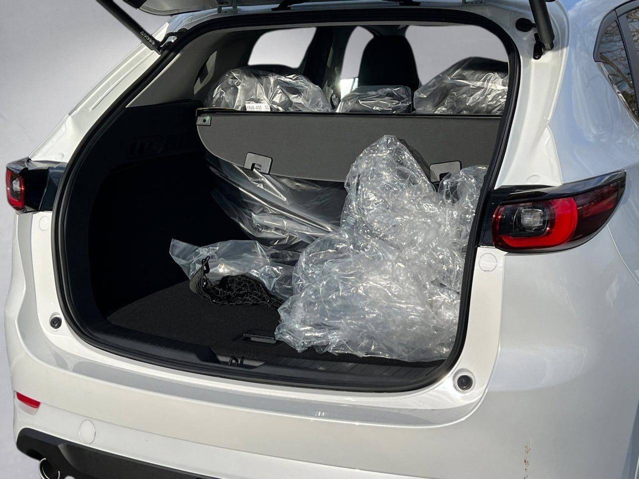 2025 MAZDA CX-5 2.5 S Preferred Package Hagerstown MD