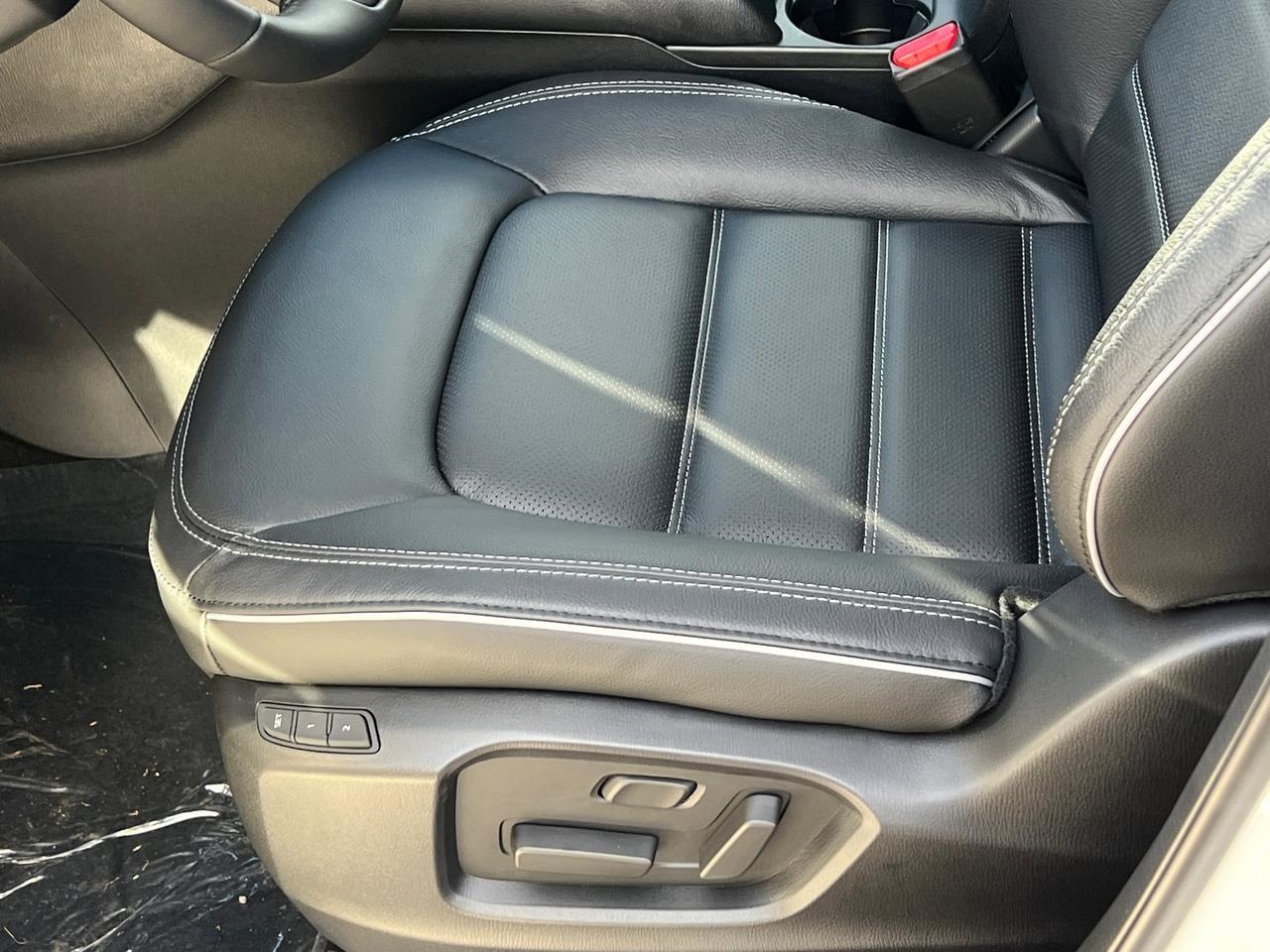 2025 MAZDA CX-5 2.5 S Preferred Package Hagerstown MD