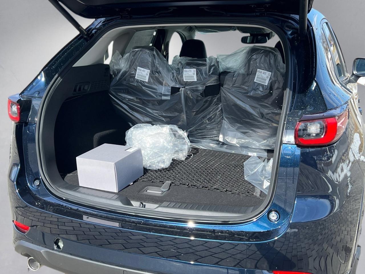 2025 MAZDA CX-5 2.5 S Preferred Package Hagerstown MD