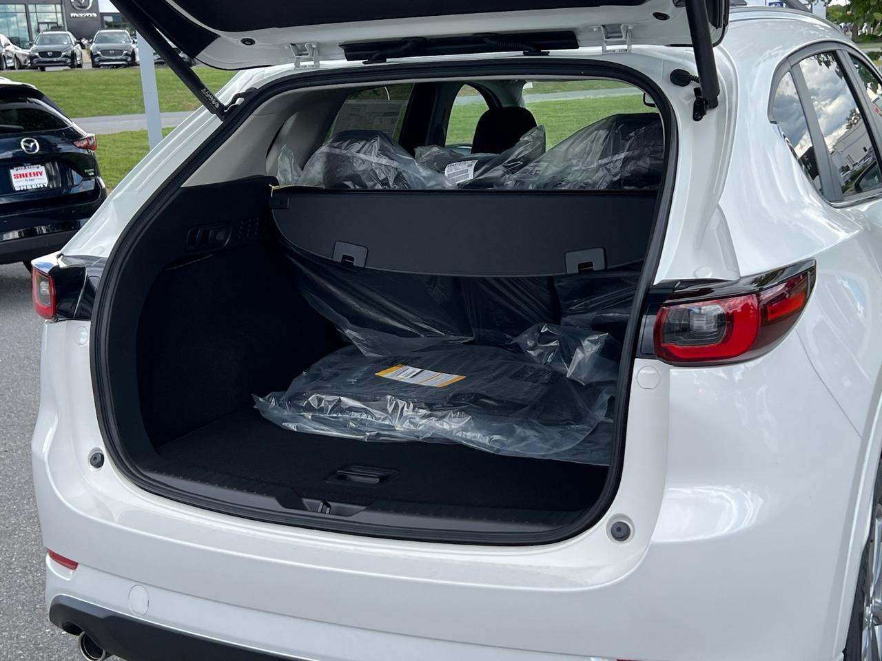 2025 MAZDA CX-5 2.5 S Preferred Package Hagerstown MD