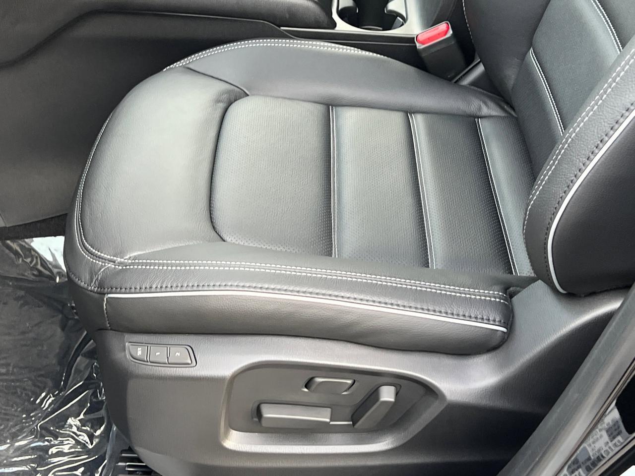 2025 MAZDA CX-5 2.5 S Preferred Package Hagerstown MD