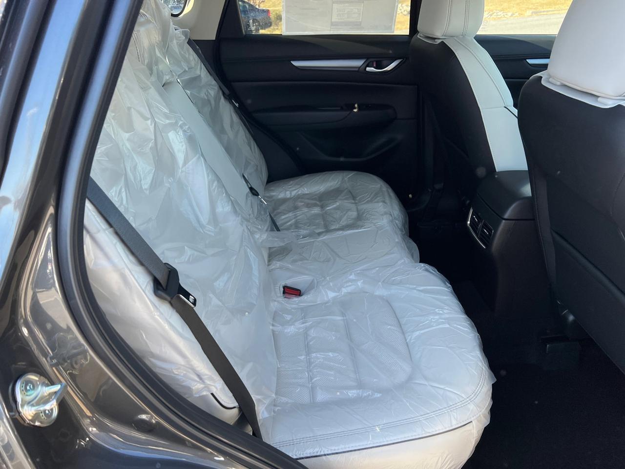 2025 MAZDA CX-5 2.5 S Preferred Package Hagerstown MD