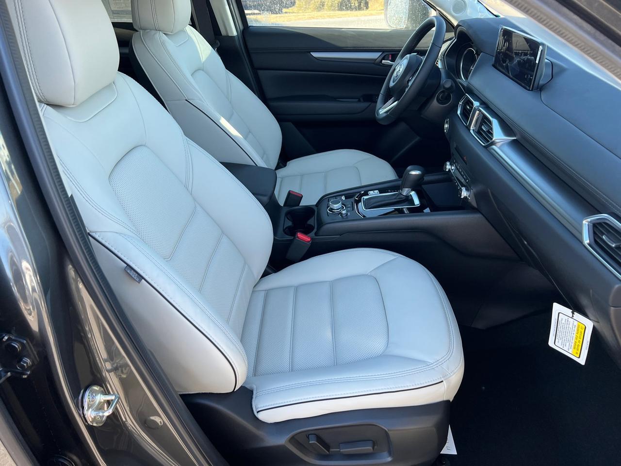 2025 MAZDA CX-5 2.5 S Preferred Package Hagerstown MD