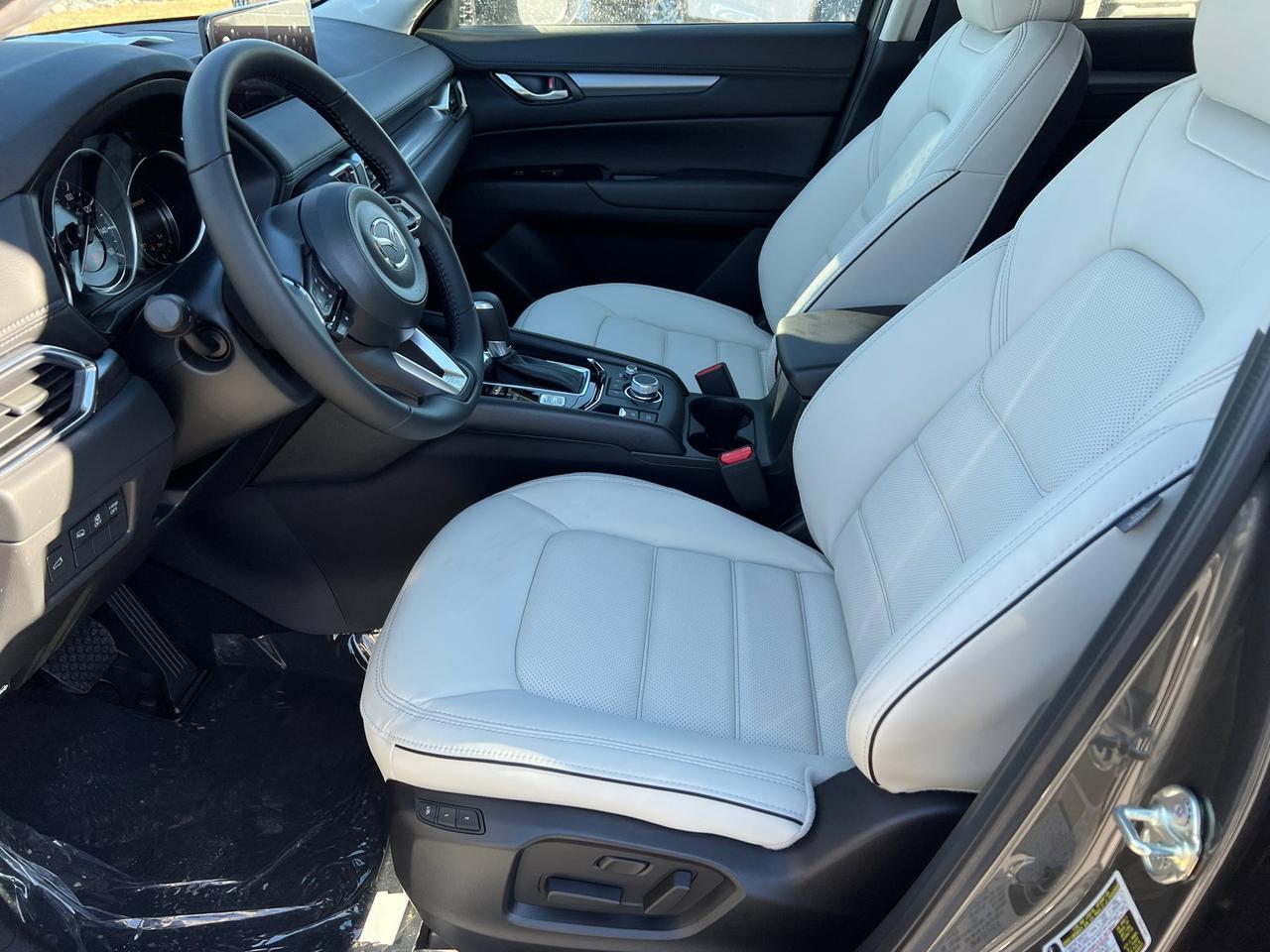 2025 MAZDA CX-5 2.5 S Preferred Package Hagerstown MD