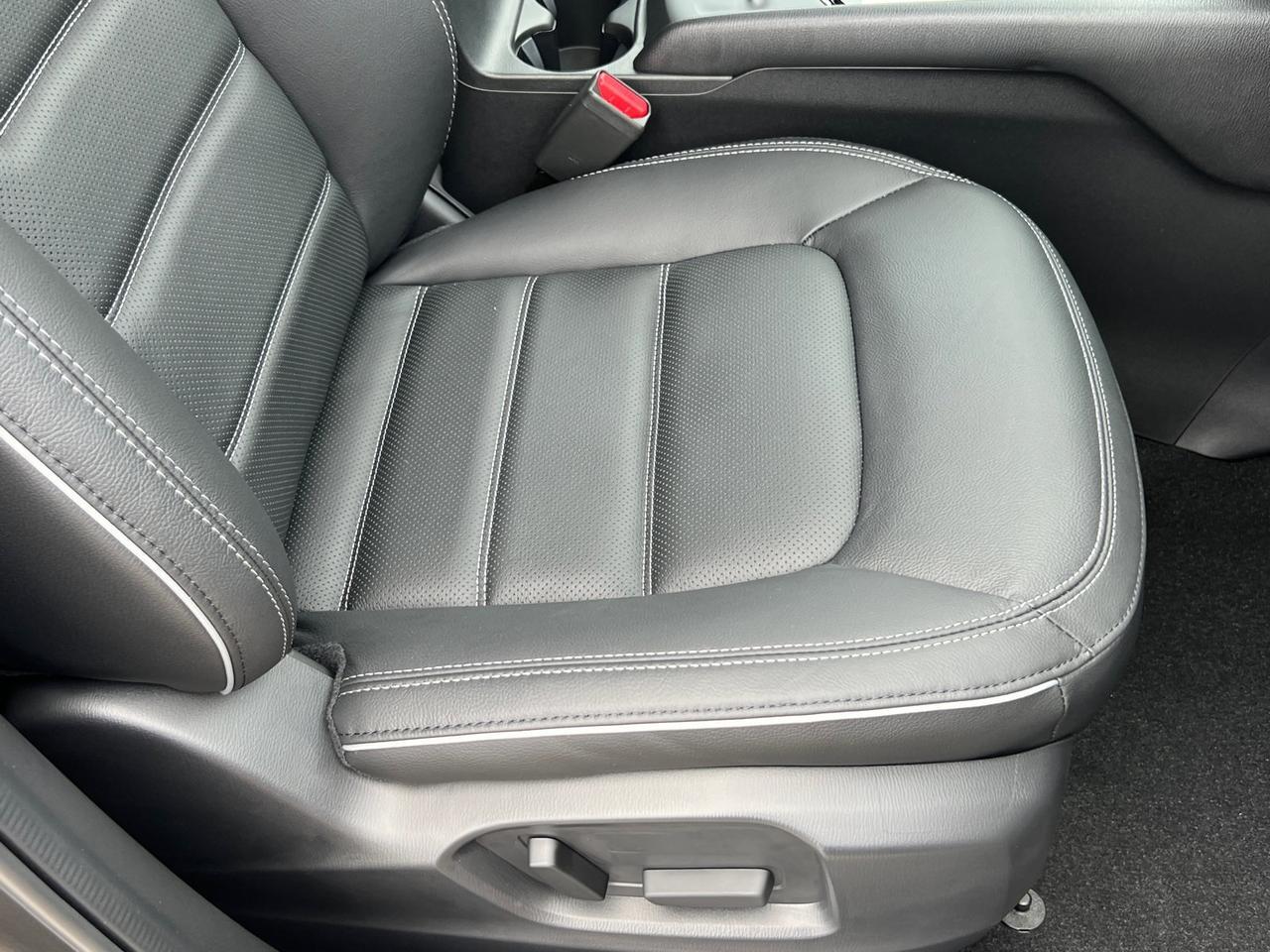 2025 MAZDA CX-5 2.5 S Preferred Package Hagerstown MD