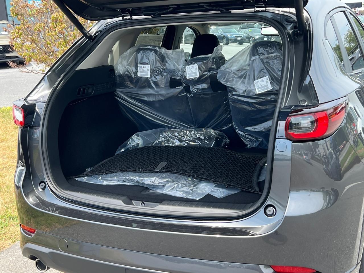 2025 MAZDA CX-5 2.5 S Preferred Package Hagerstown MD