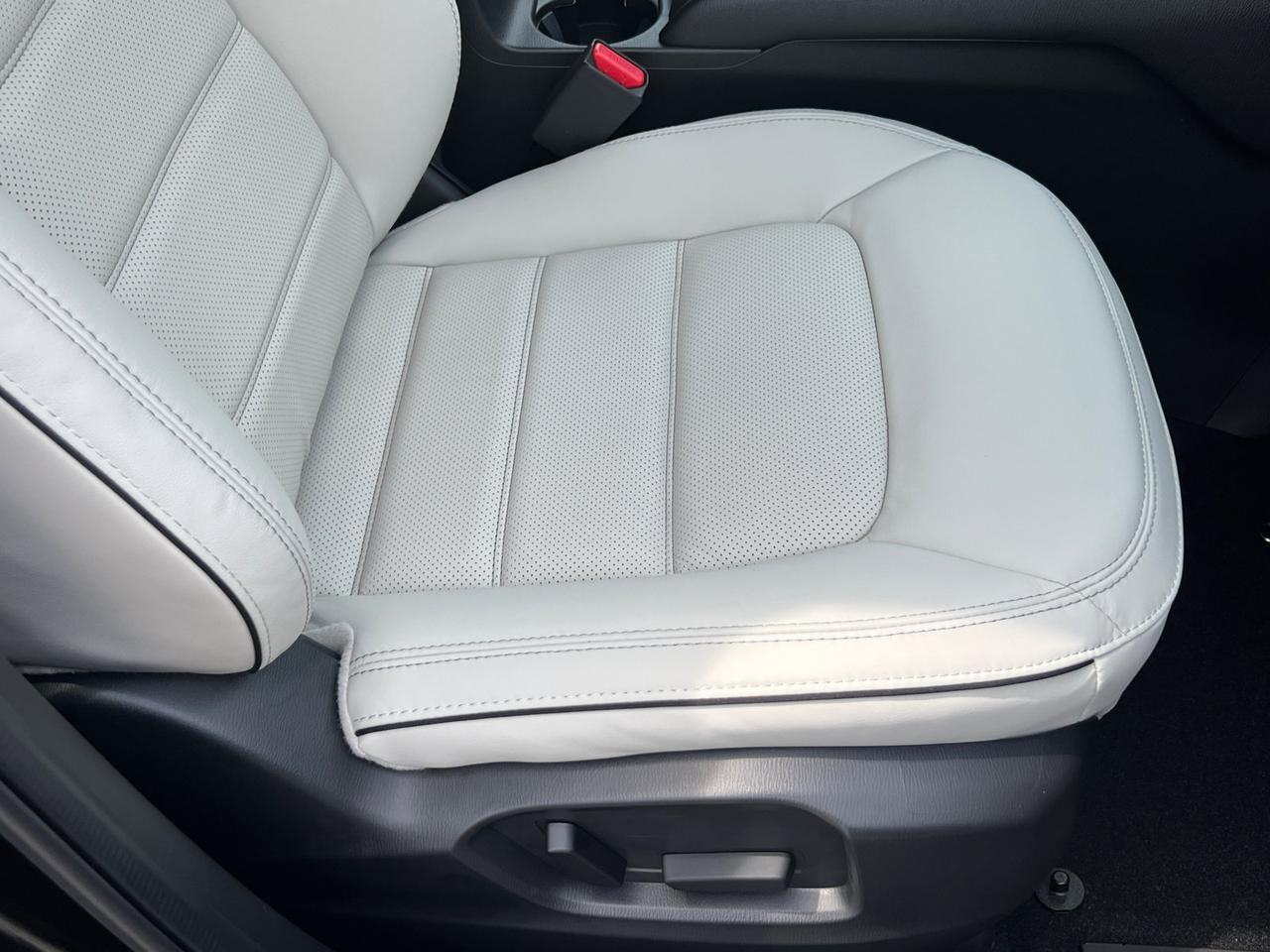 2025 MAZDA CX-5 2.5 S Preferred Package Hagerstown MD