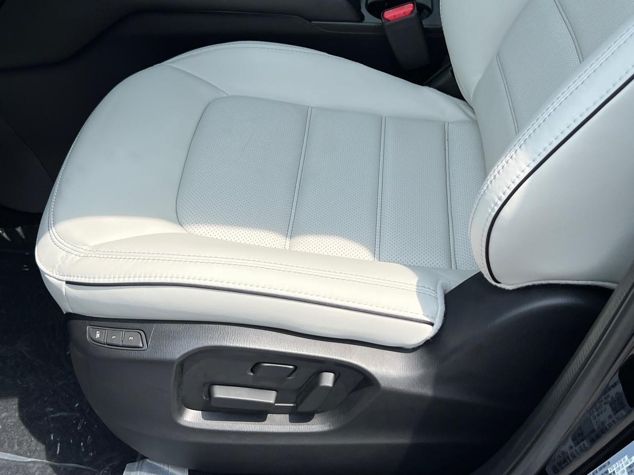 2025 MAZDA CX-5 2.5 S Preferred Package Hagerstown MD