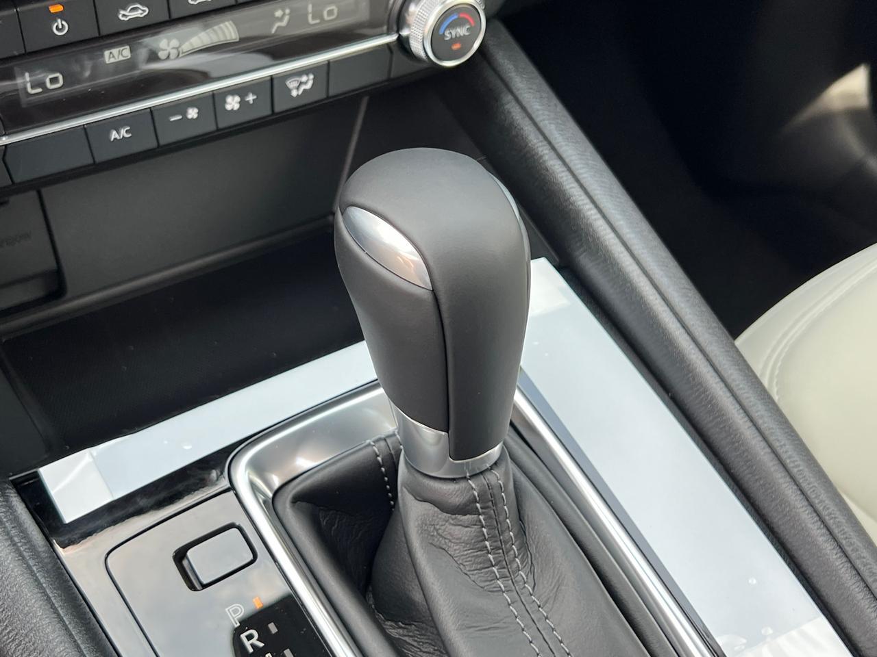 2025 MAZDA CX-5 2.5 S Preferred Package Hagerstown MD