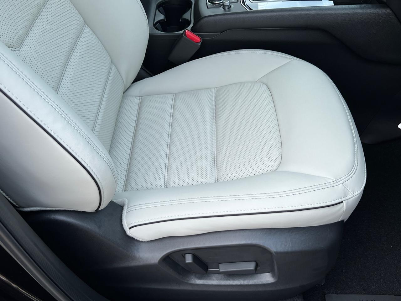 2025 MAZDA CX-5 2.5 S Preferred Package Hagerstown MD