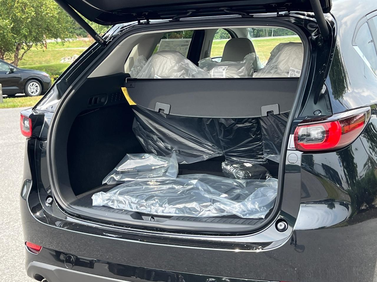2025 MAZDA CX-5 2.5 S Preferred Package Hagerstown MD