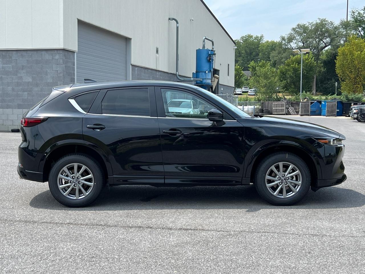 2025 MAZDA CX-5 2.5 S Preferred Package Hagerstown MD