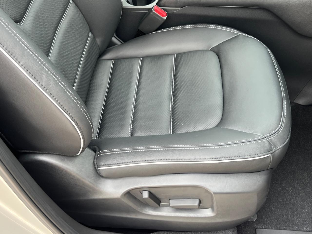 2025 MAZDA CX-5 2.5 S Preferred Package Hagerstown MD