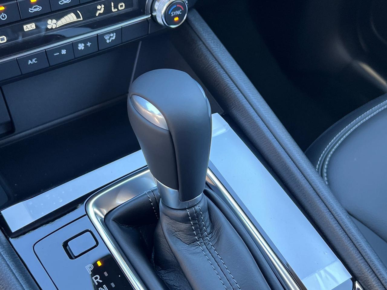 2025 MAZDA CX-5 2.5 S Preferred Package Hagerstown MD