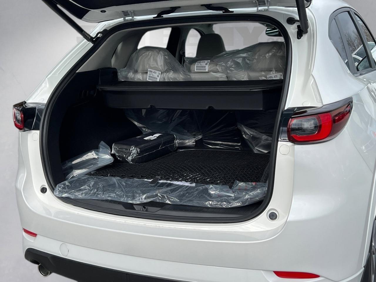 2025 MAZDA CX-5 2.5 S Preferred Package Hagerstown MD